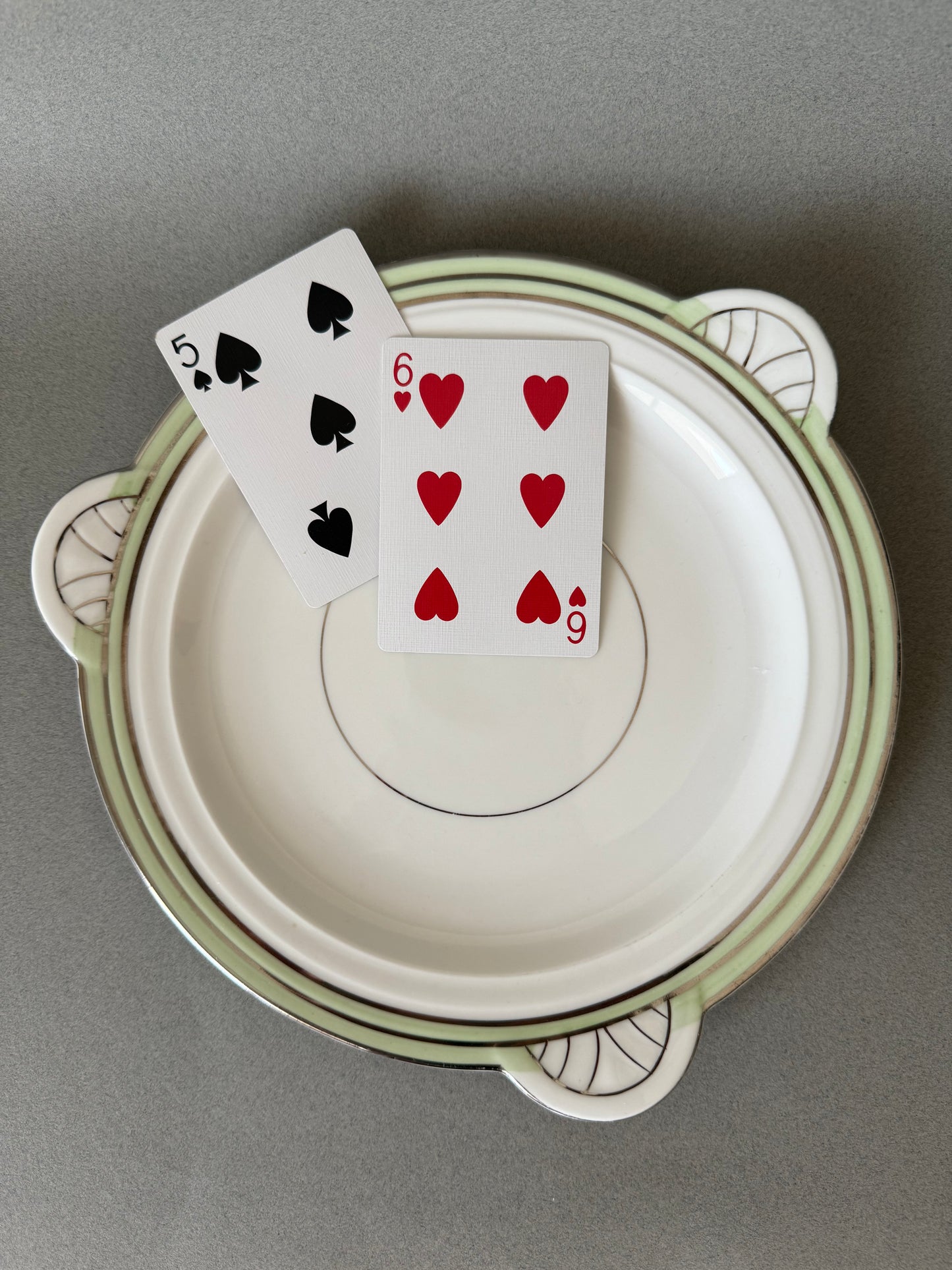 Art deco plate