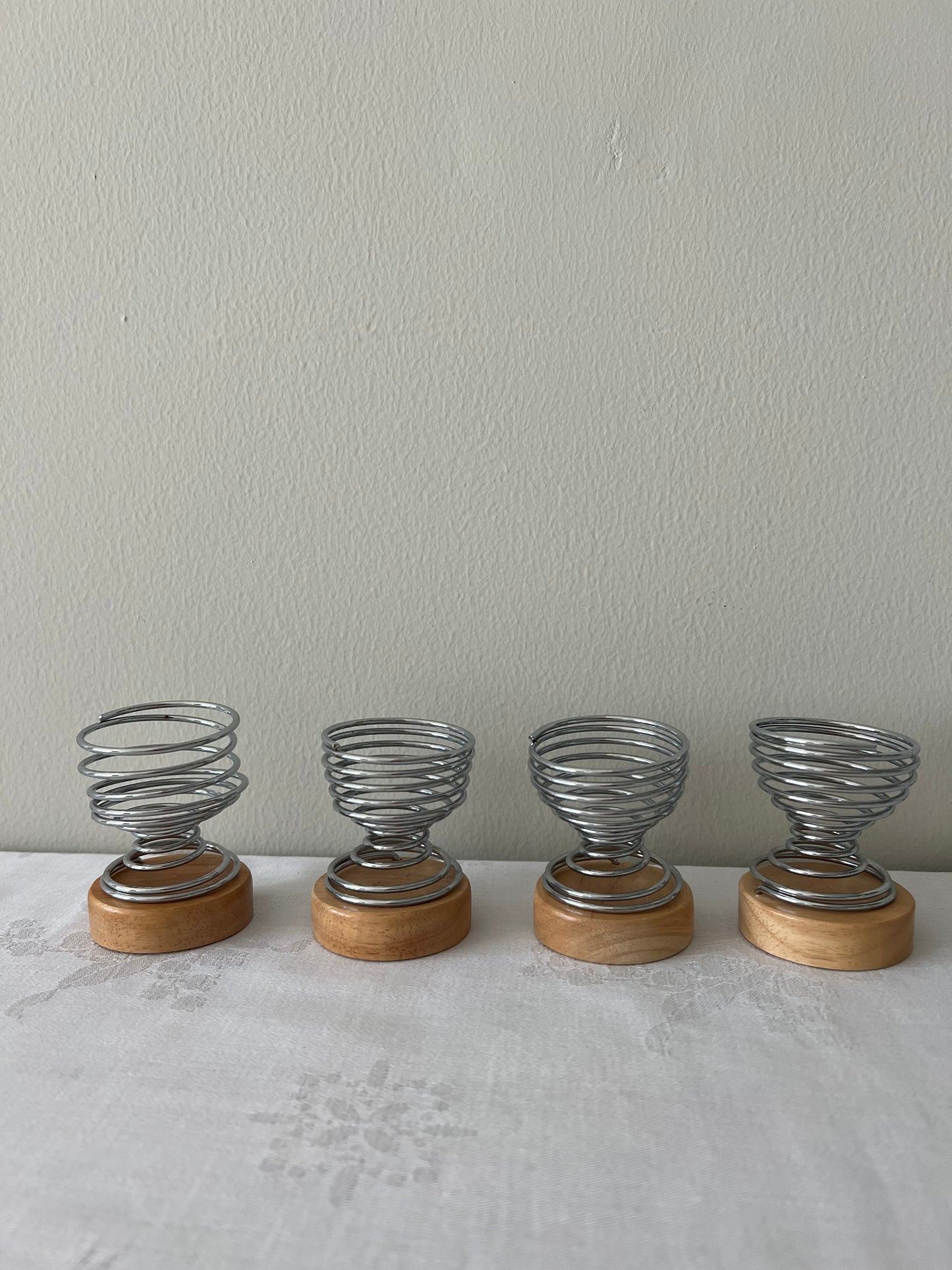 Spiral egg cups