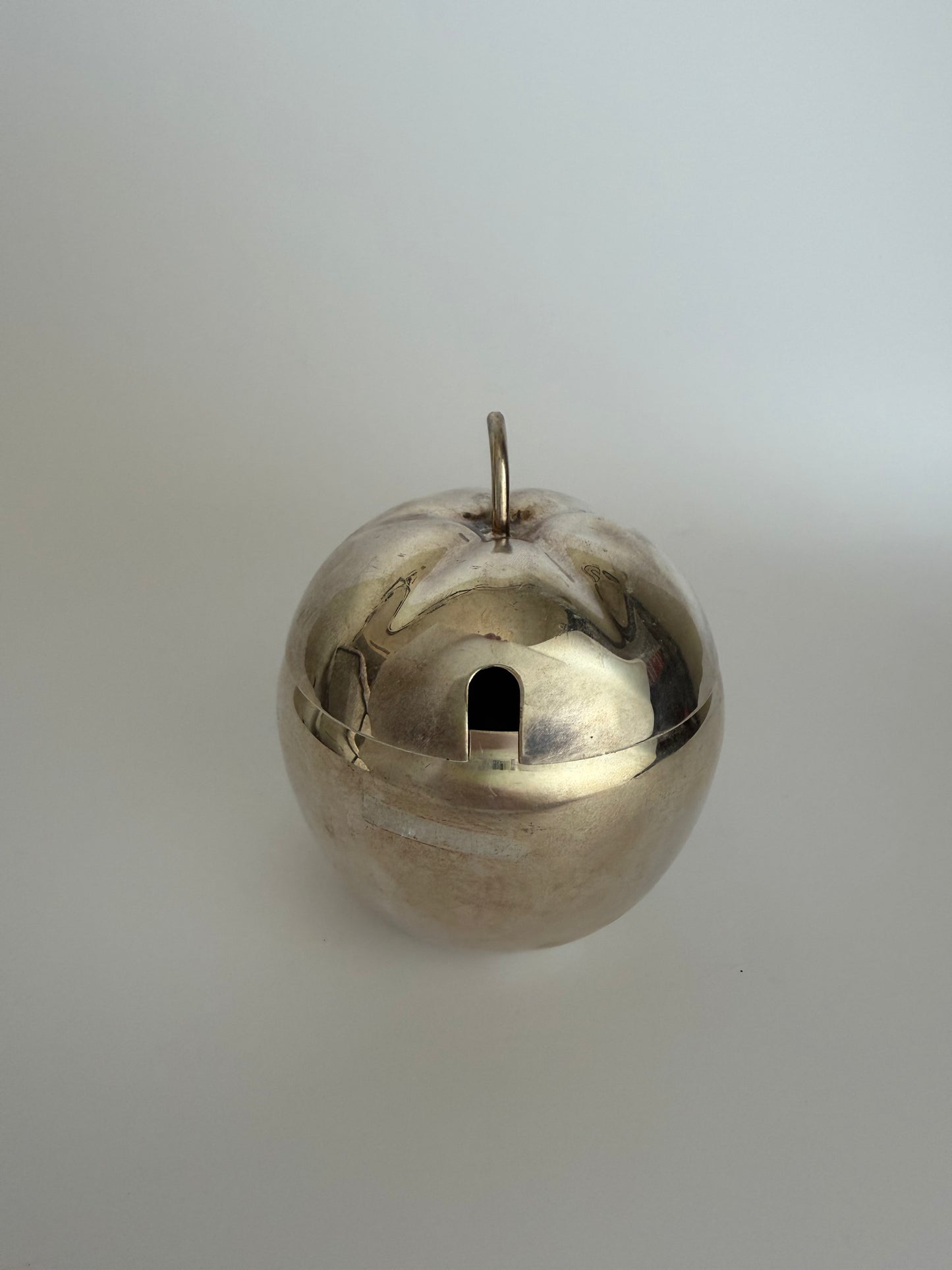 Silver plated apple pot