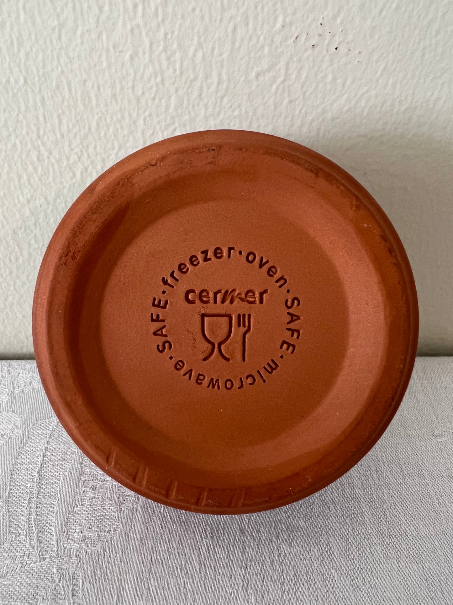 Two tone stonewear ramekin