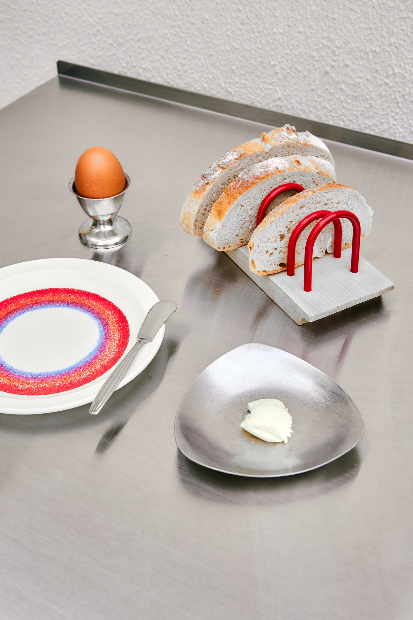 Butter knife and dish