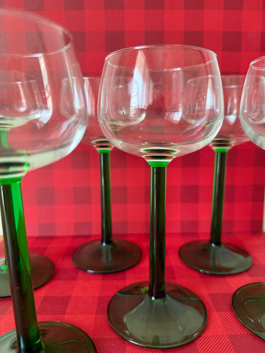 Green base glass set