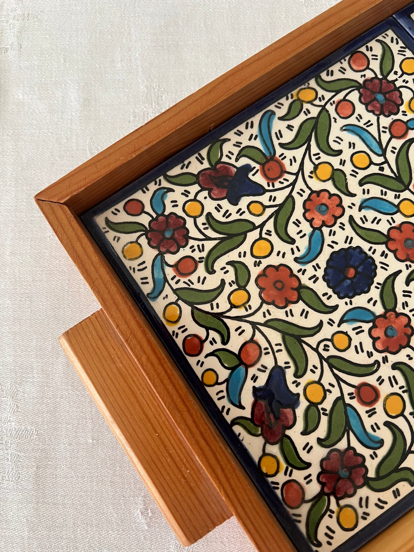 Tiled tray