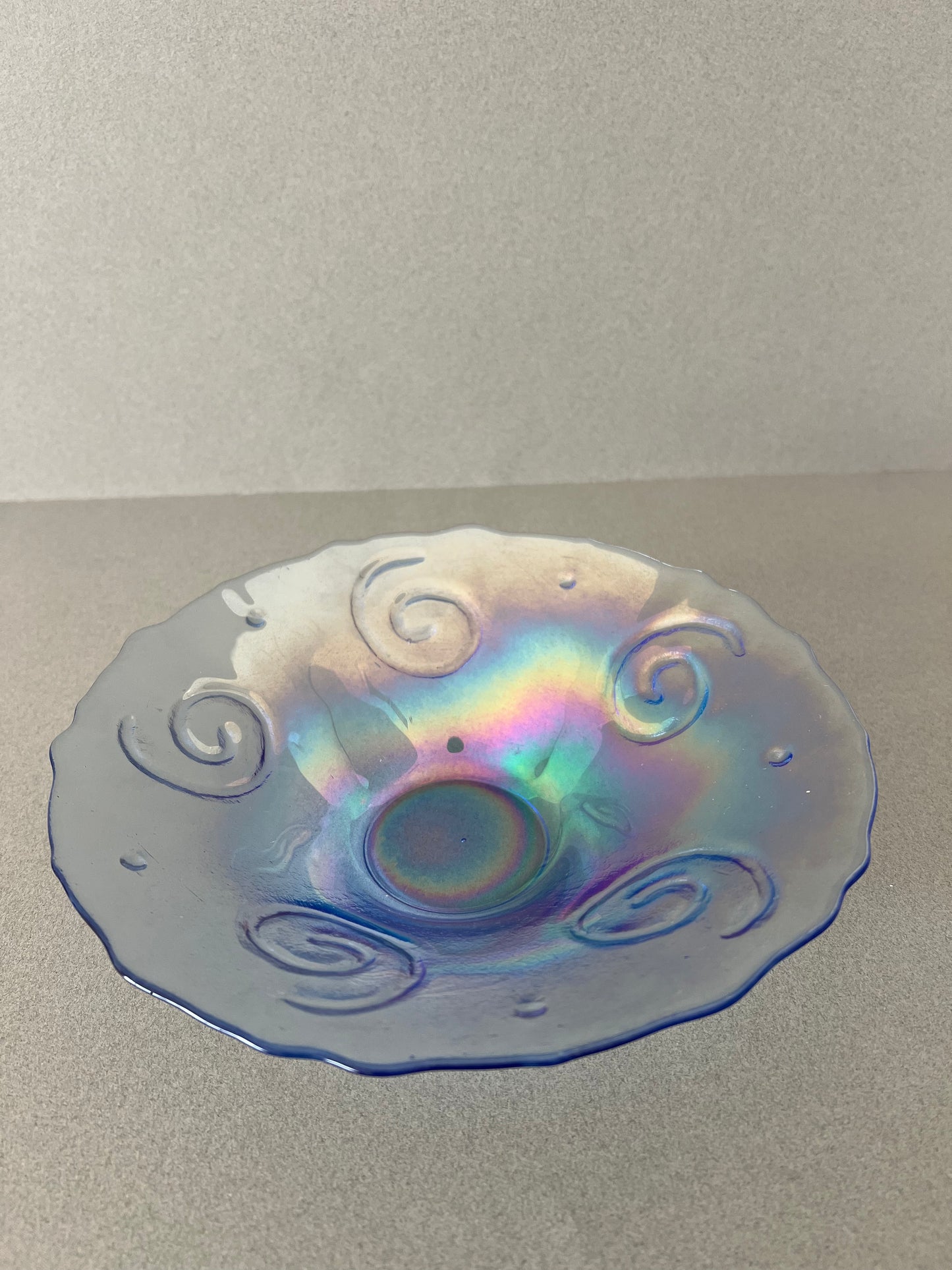 Purple swirl glass bowl
