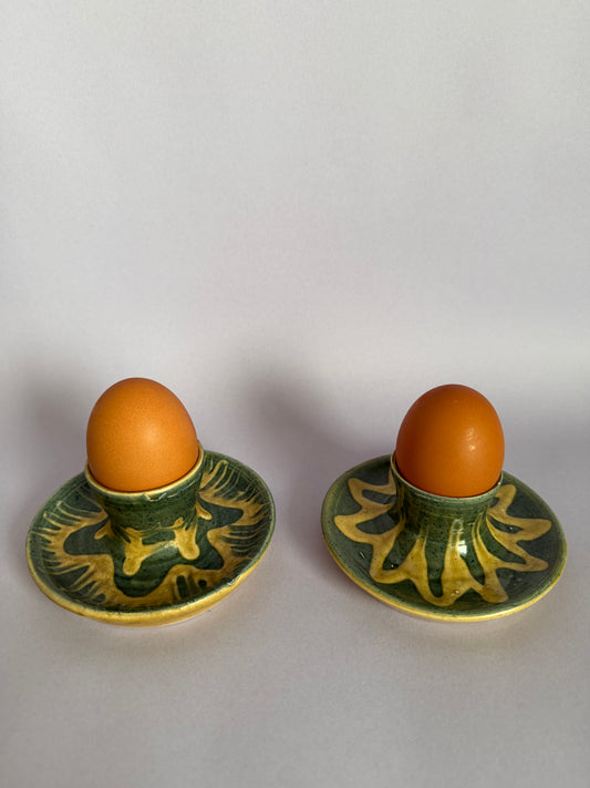 Ceramic egg cups