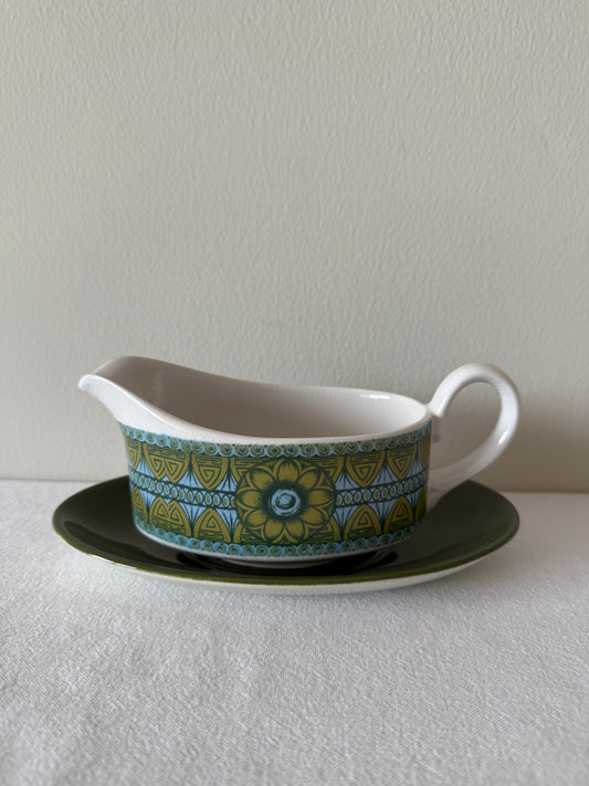 70's gravy boat