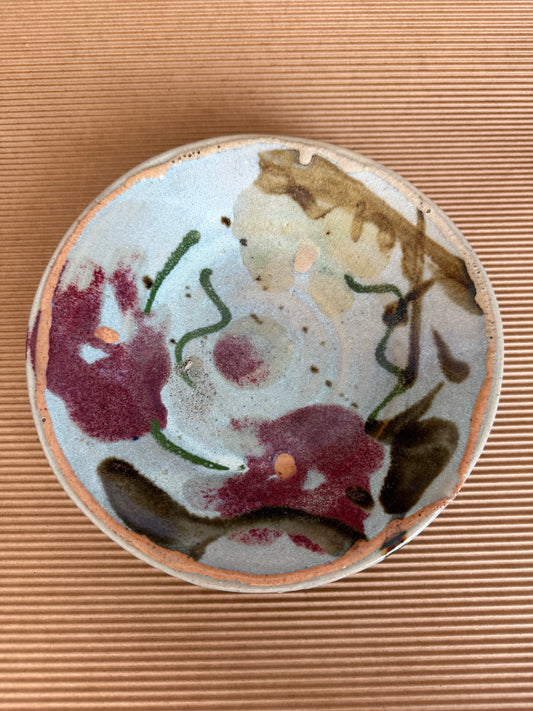 Abstract plate