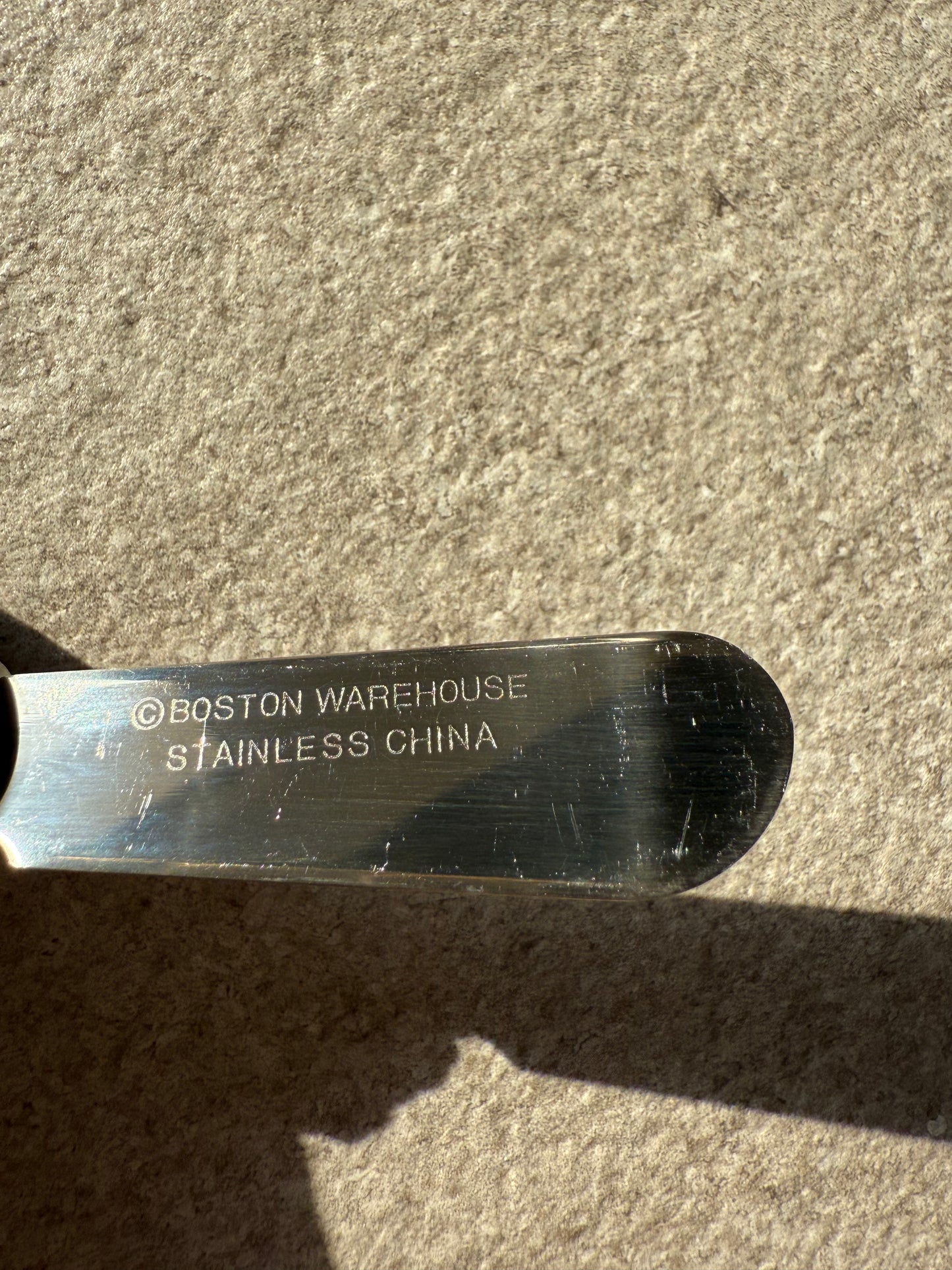 Novelty cheese knives