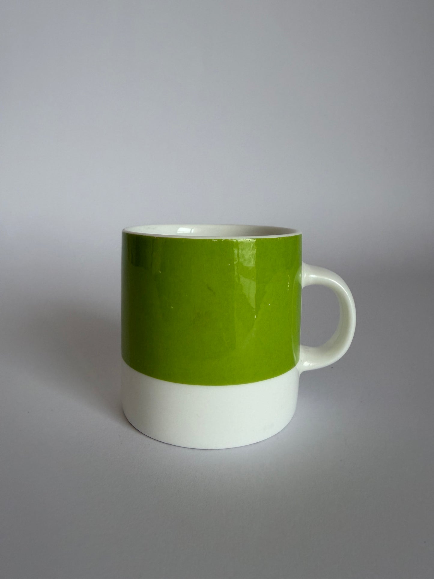 Pantone 376 espresso cup