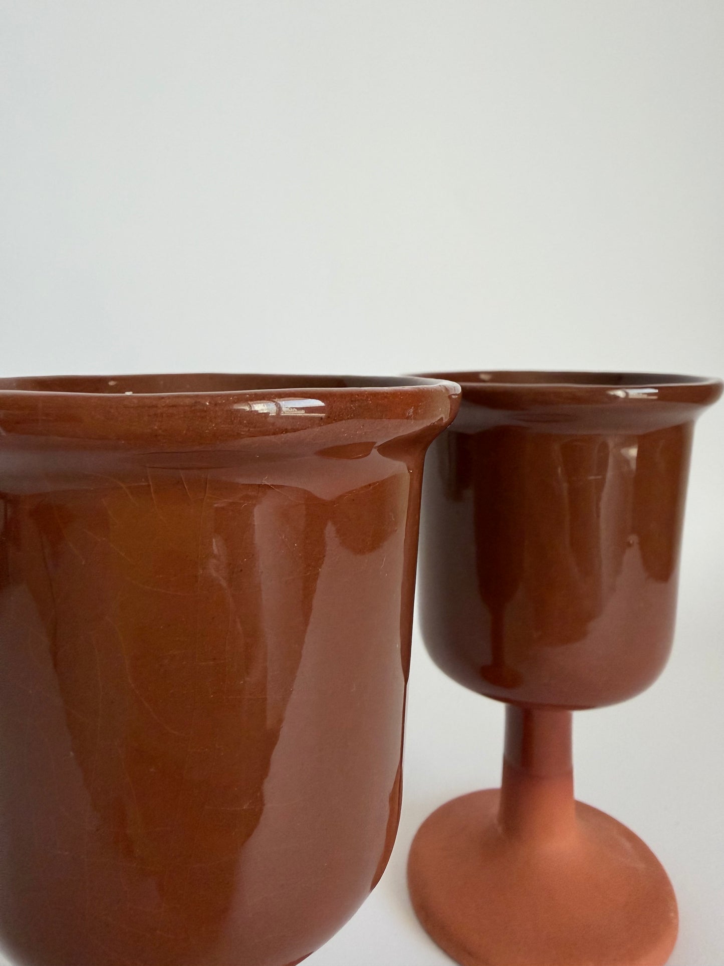 Terracotta base cups