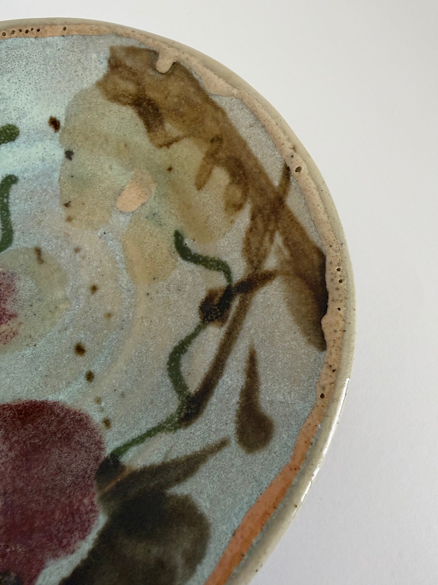 Abstract plate