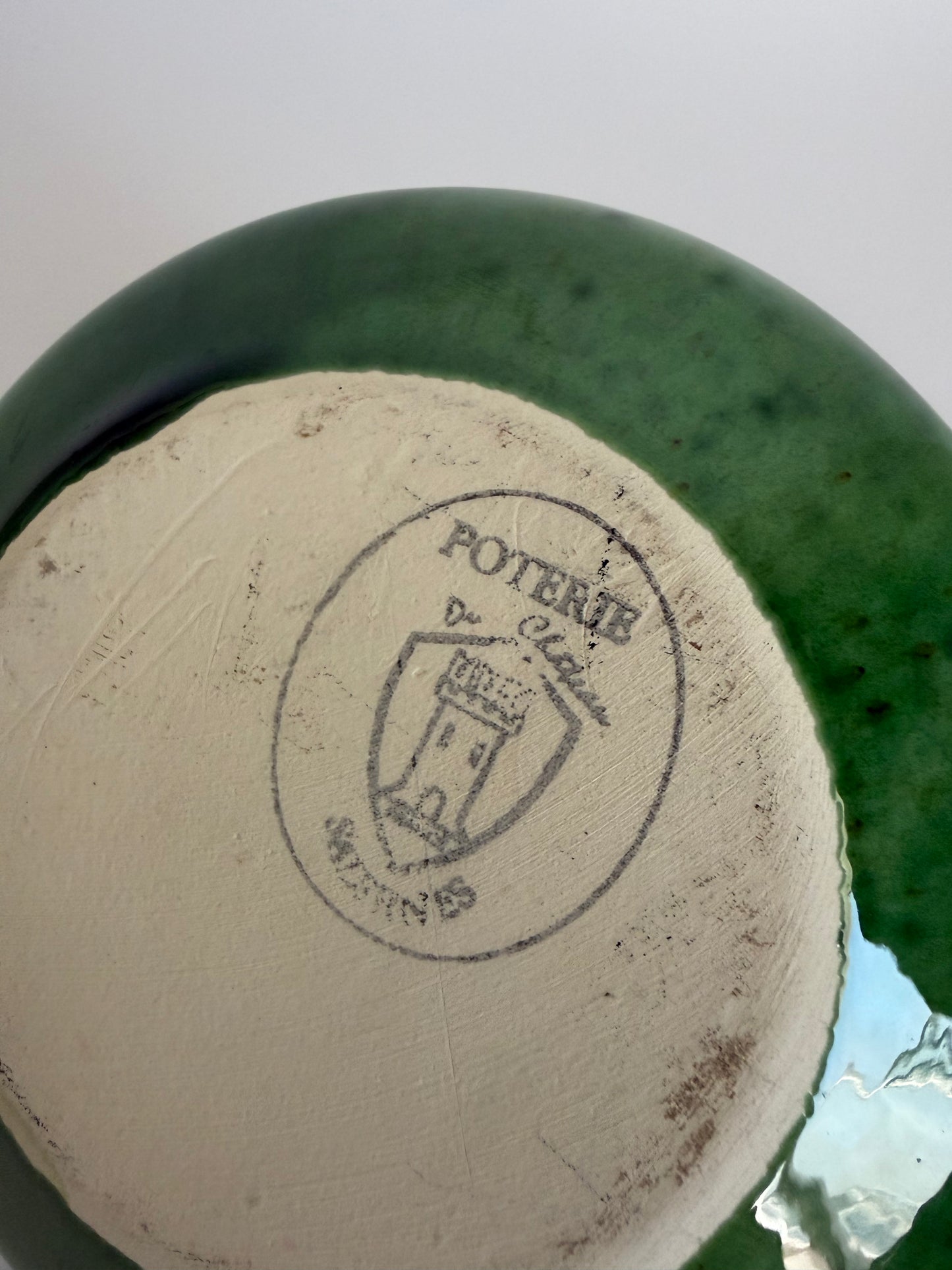 Poterie Du Chateau Salernes dish