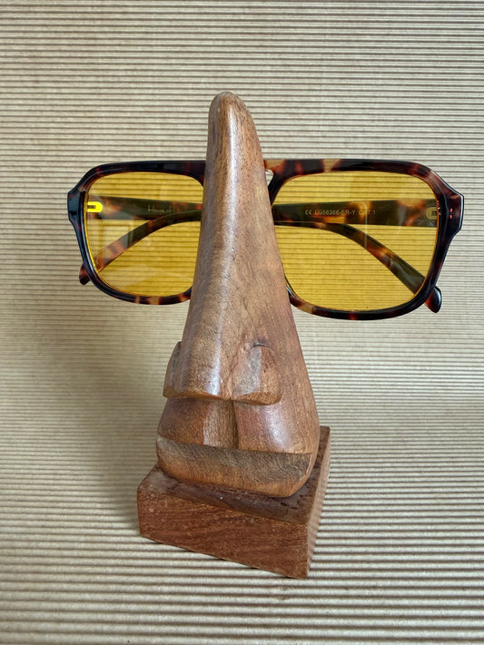 Wooden face glasses holder