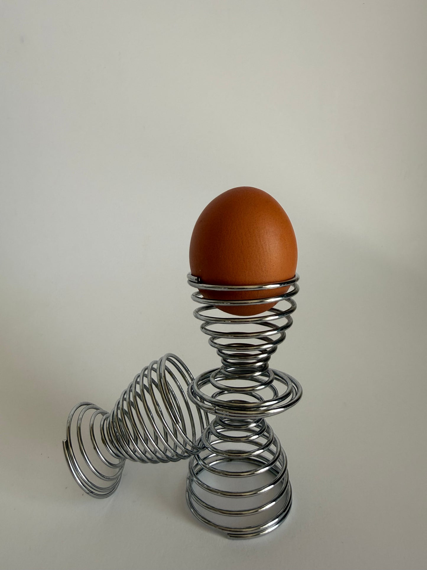 Spiral egg cups