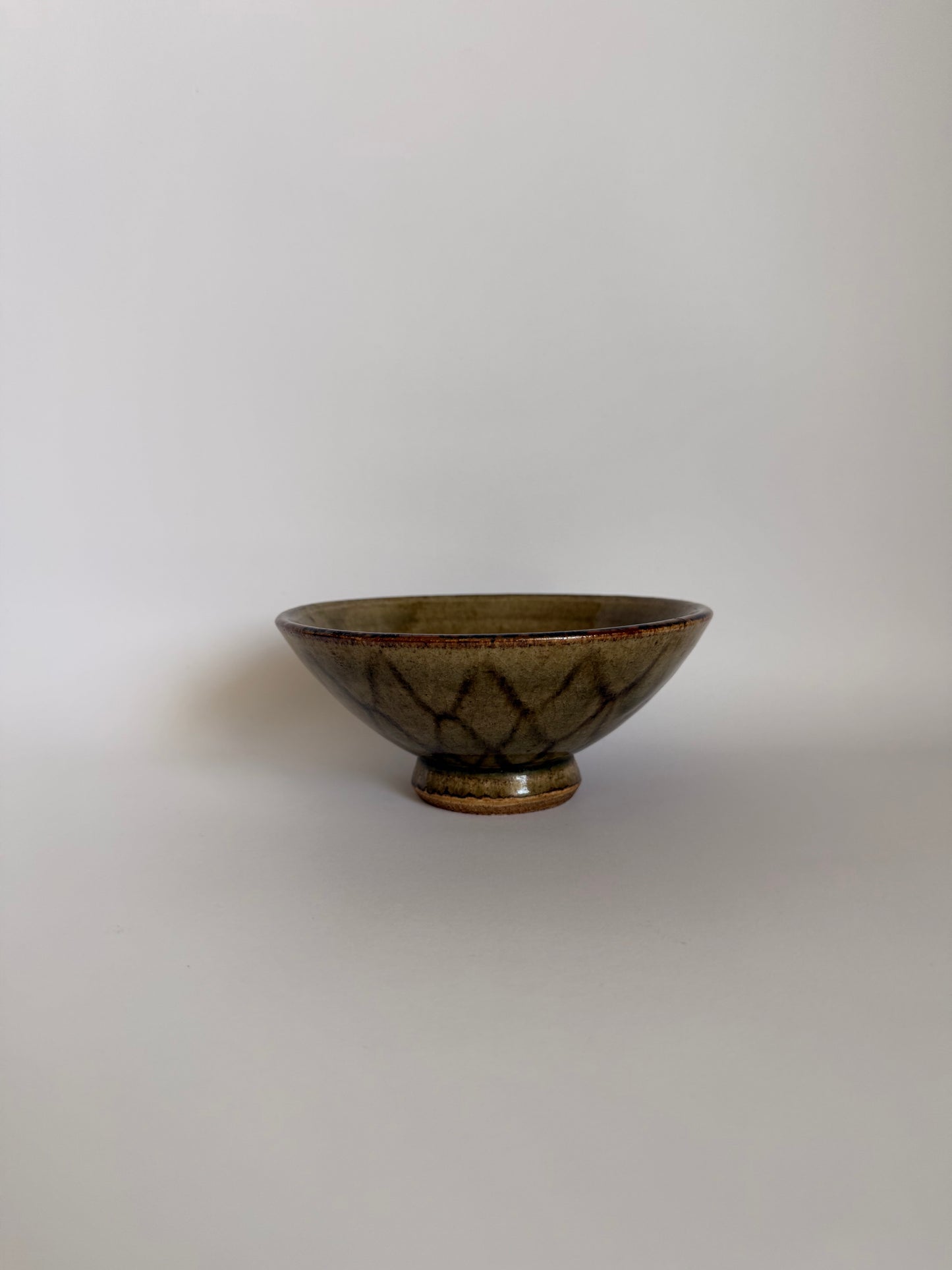 Diamond bowl
