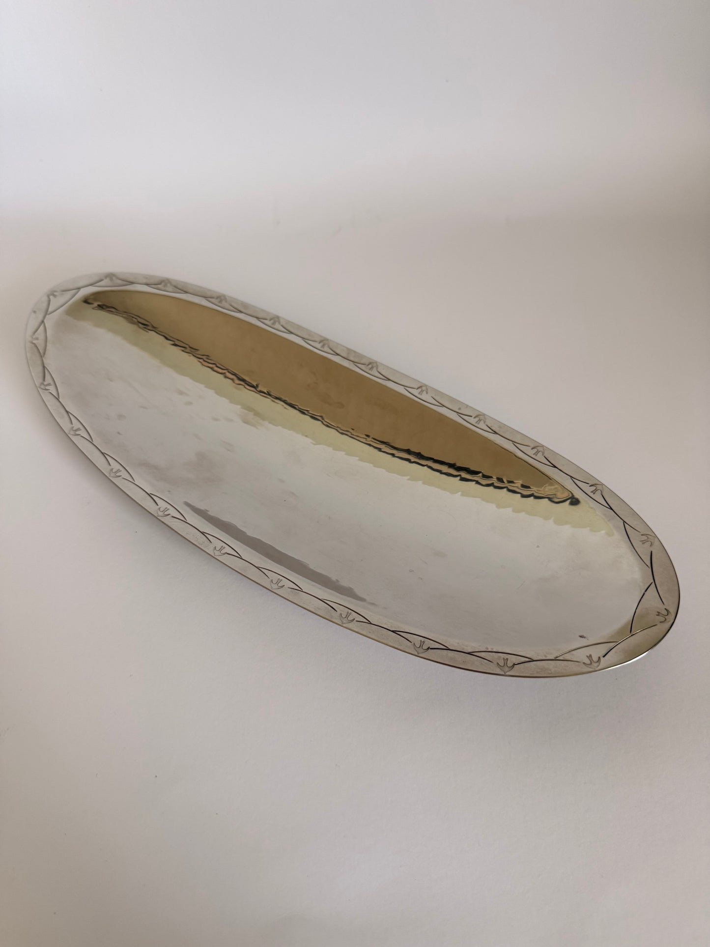 LRI Borrowdale hand beaten stainless steel dish