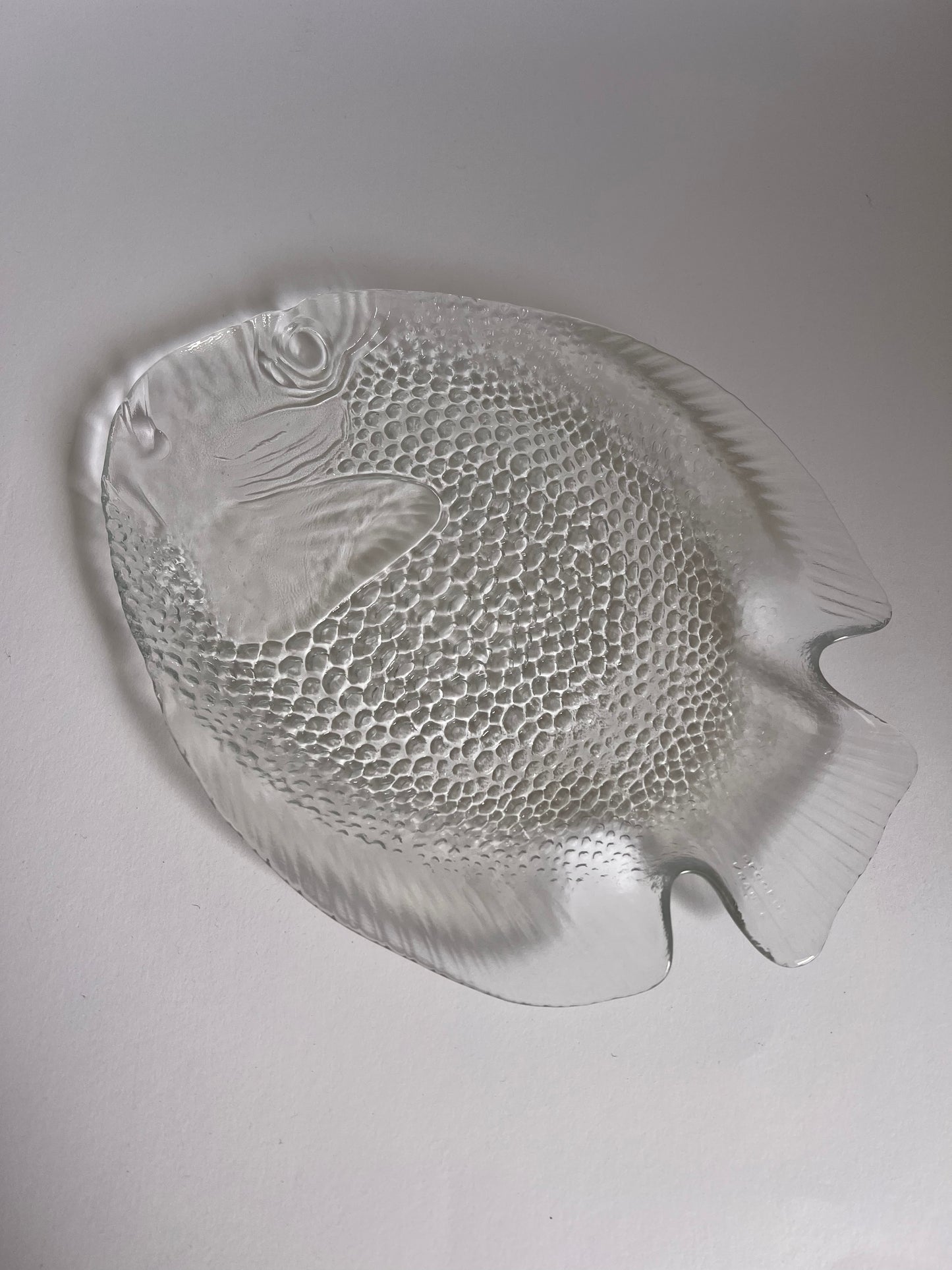 Arcoroc France Fish glass dish