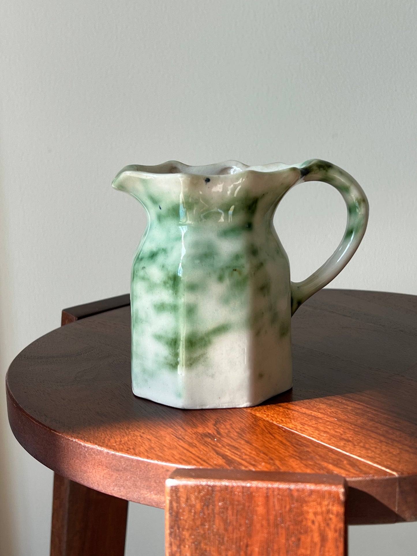 Dappled jug