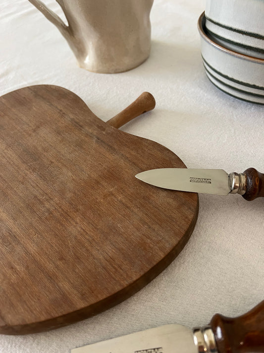 Wooden apple board
