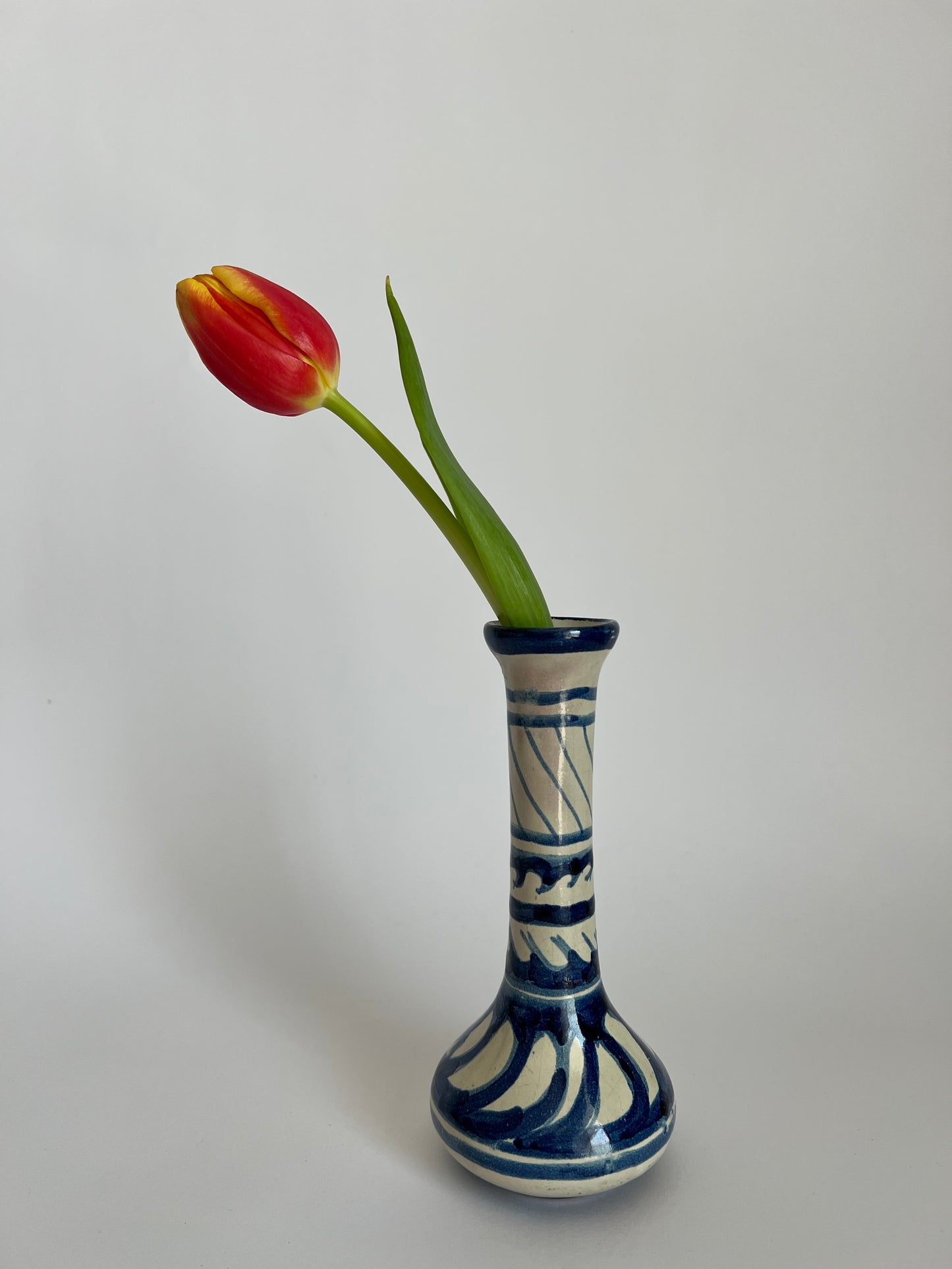 Bud vase