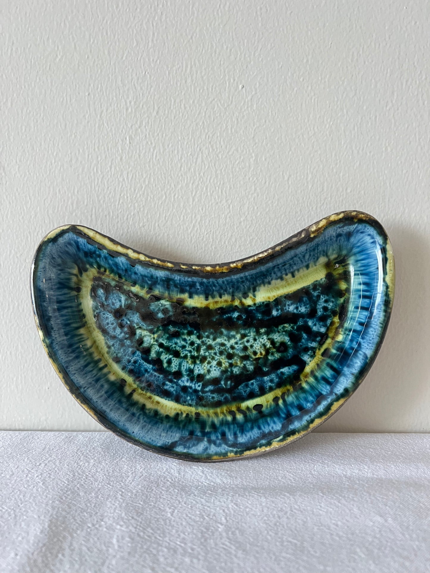 Moon dish
