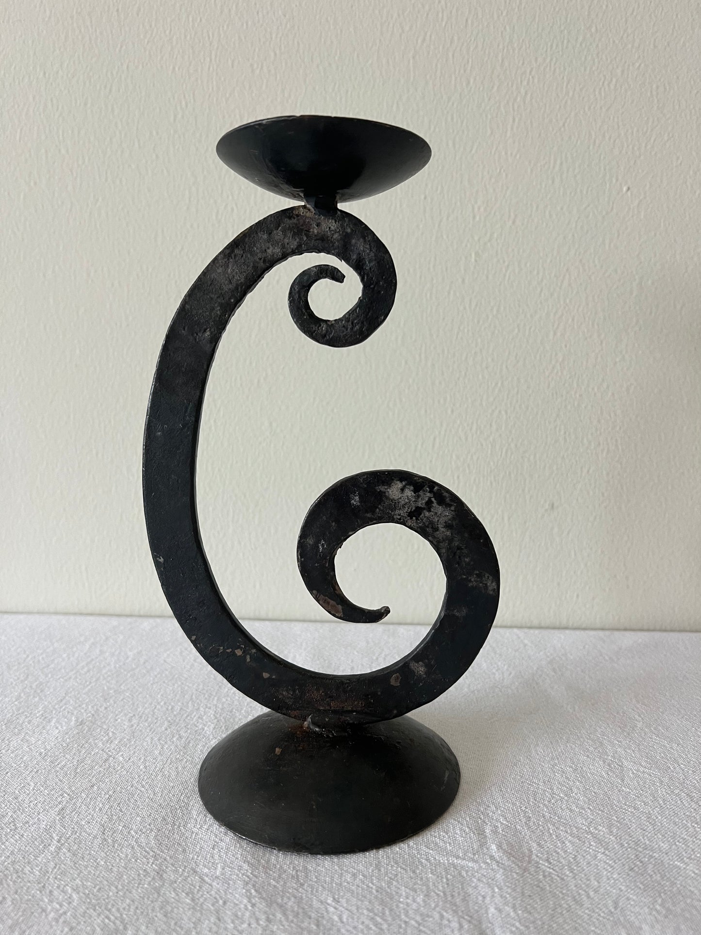 Iron swirl candle holder