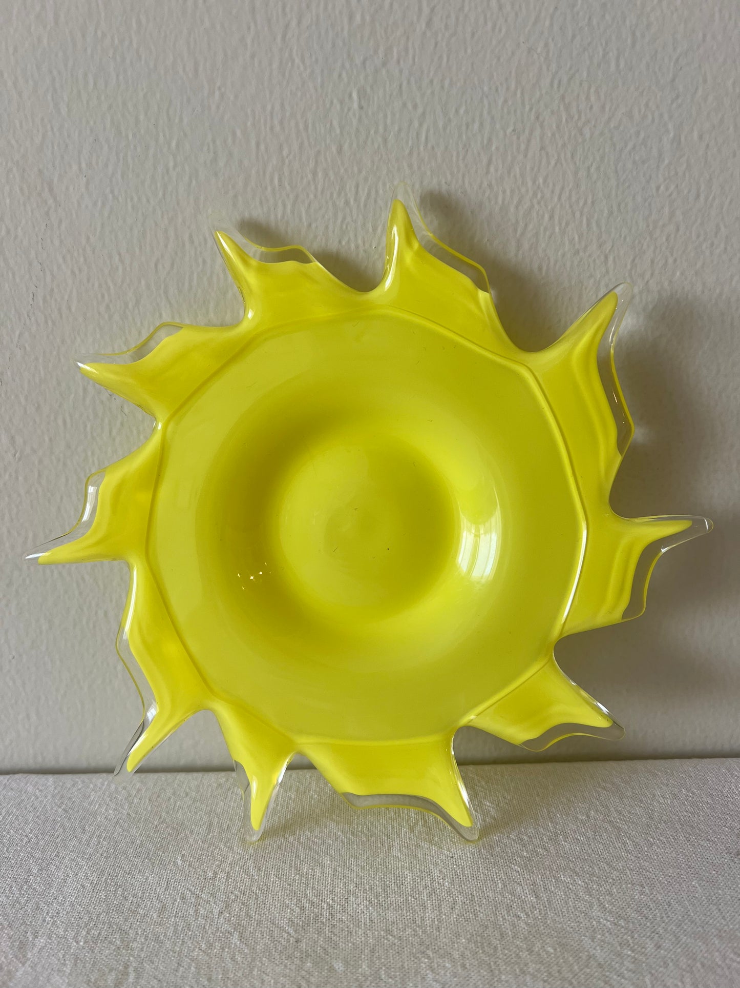 J Calcass glass sun dish