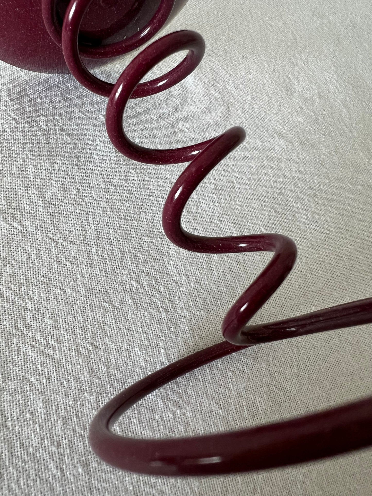 Spiral stem candle holder