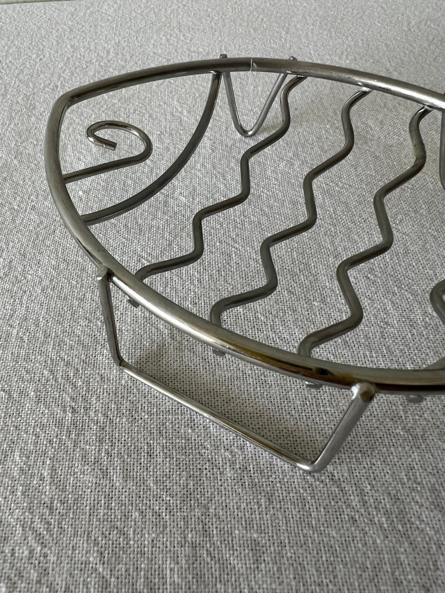 Fish soap dish