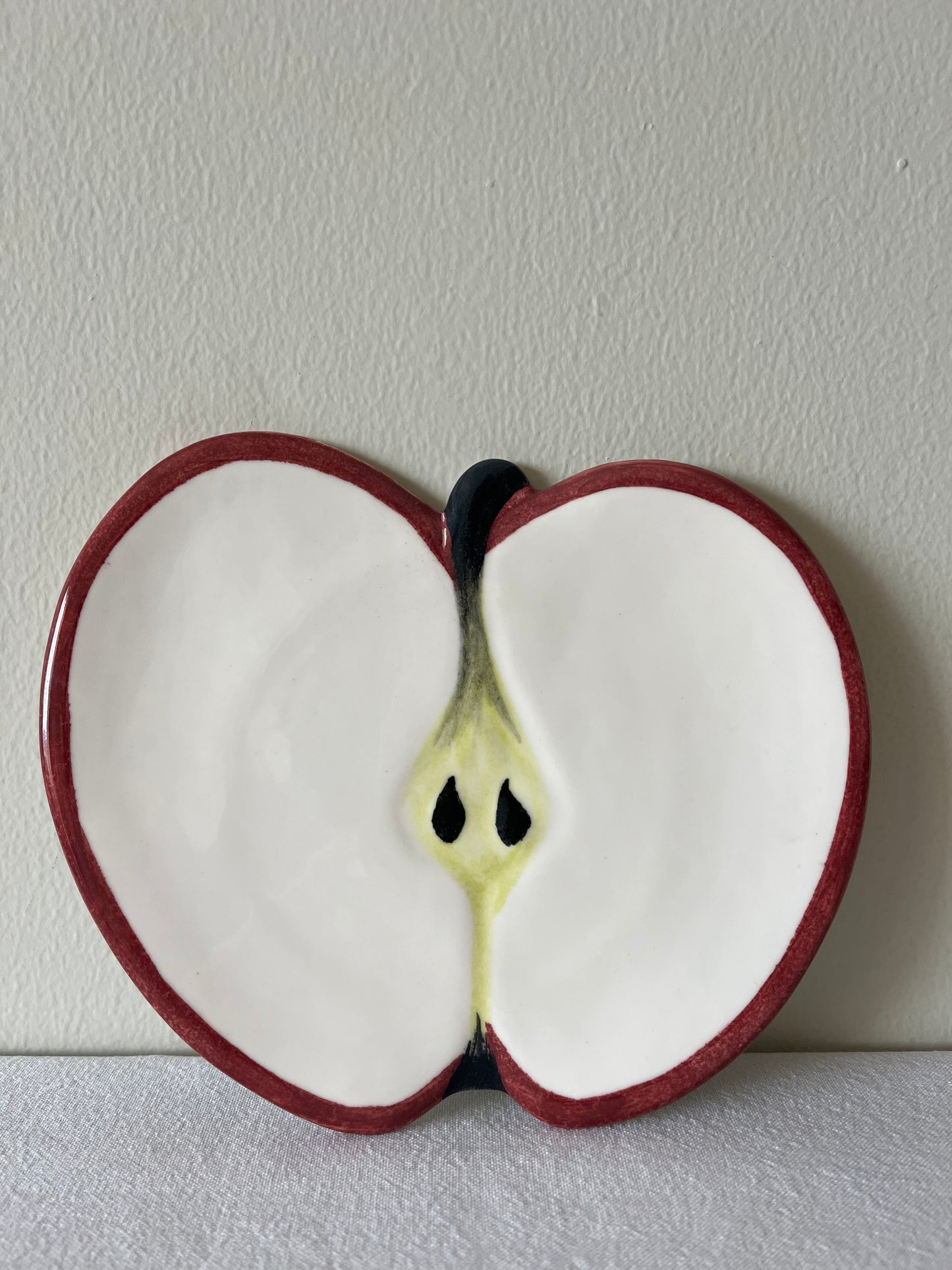 Italian apple plate