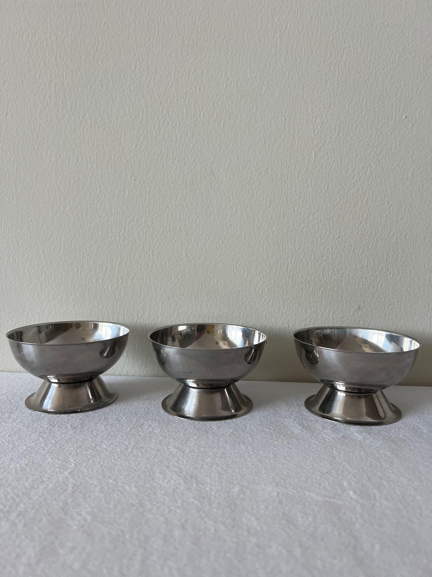 Stainless steel ice cream coupes
