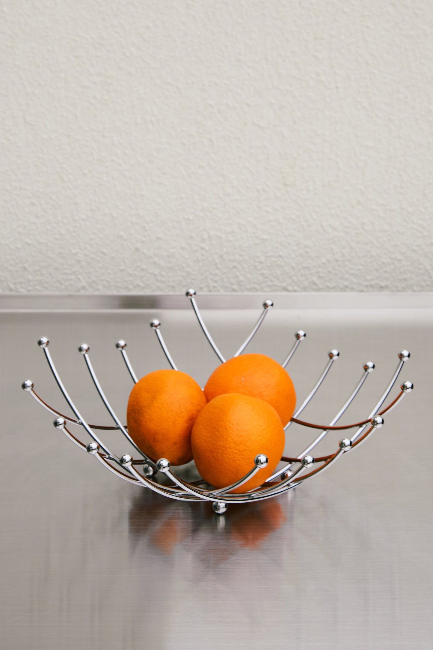 Criss cross fruit bowl